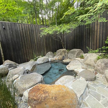 Готель Nihon-No-Ashitaba Юфу Екстер'єр фото