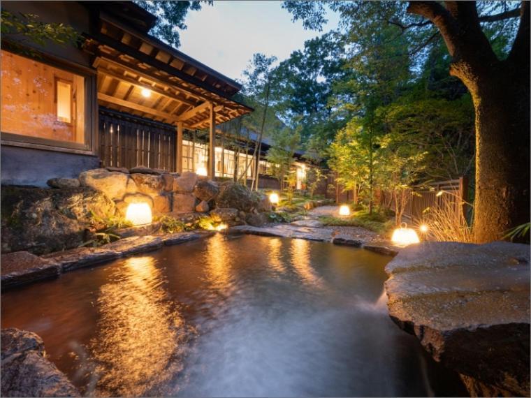 Готель Nihon-No-Ashitaba Юфу Екстер'єр фото