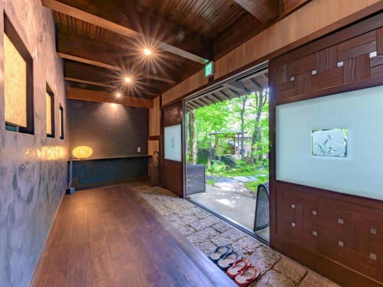 Готель Nihon-No-Ashitaba Юфу Номер фото